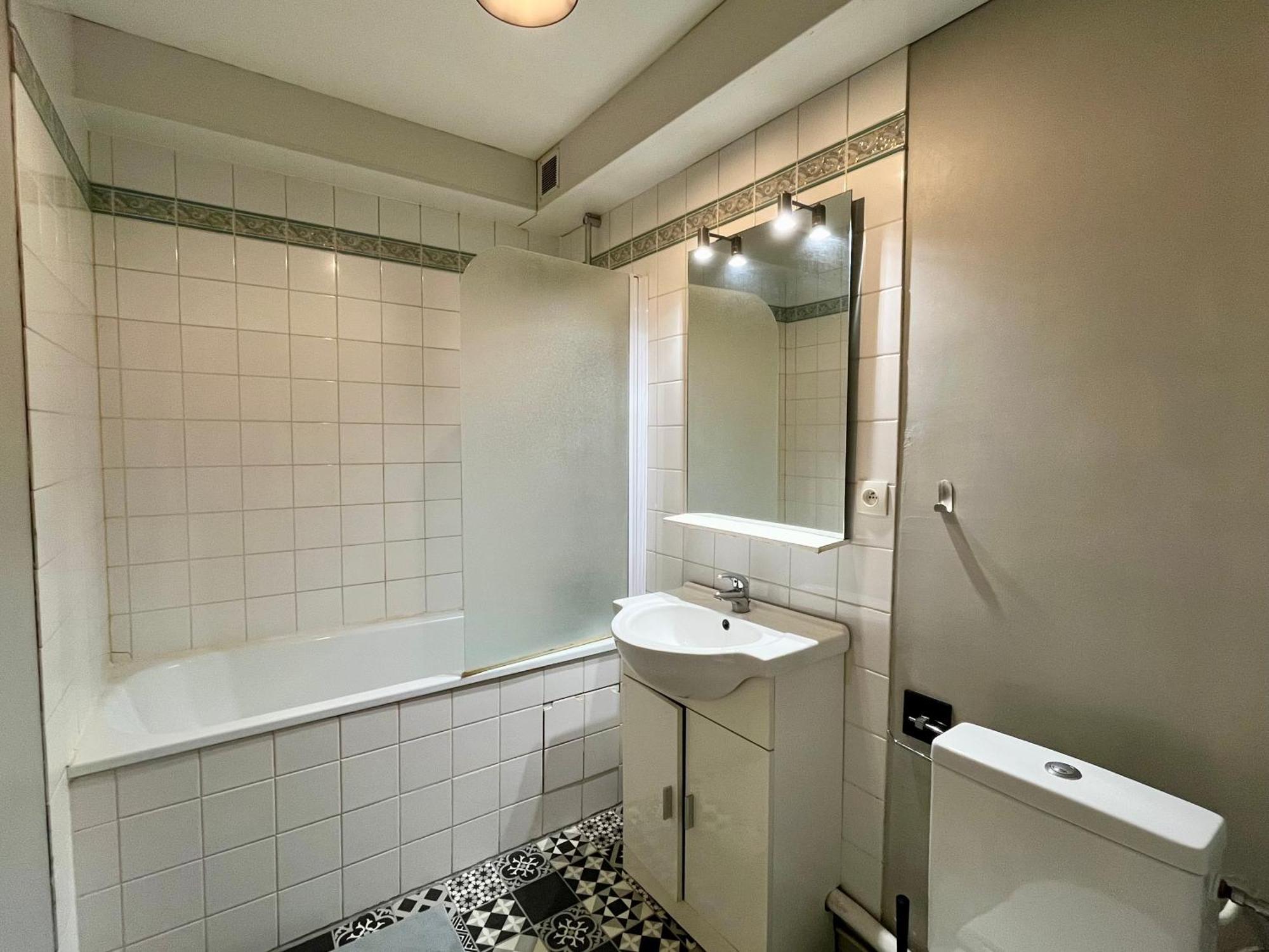 Suite Laon 89 Реймс Екстериор снимка